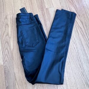 NEW Ladies Size XS Apperloth A SHINNY Black Skinny Jeans NEW